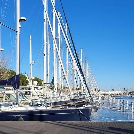 Marina Avec Vue Sur Les Mats ! *