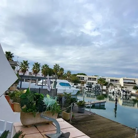 Marina Avec Vue Sur Les Bateaux ! דירה *